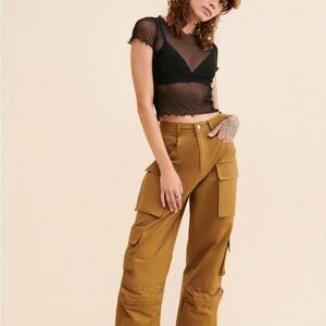 NWT Free People BAYSE Rus Cargo Pants in brown